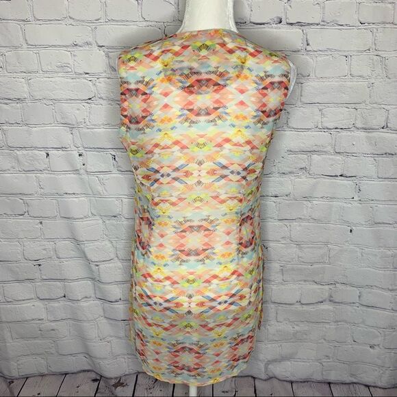 Cabi Avery sleeveless tunic top - Picture 7 of 10